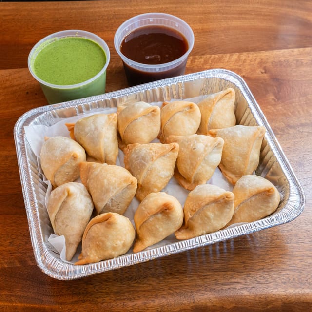 Aloo Samosa Tray.