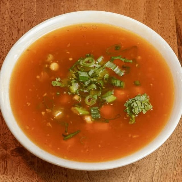 Hot & Sour Soup (Veg/Chicken) Tray.