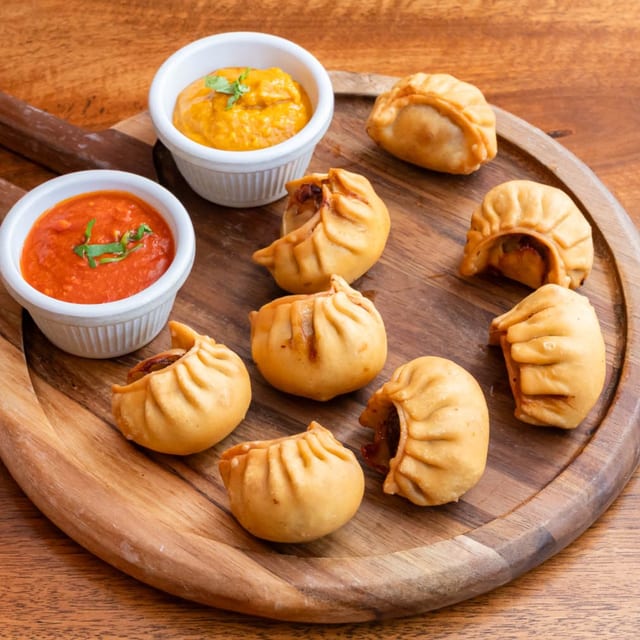 Fried Momo Tray.