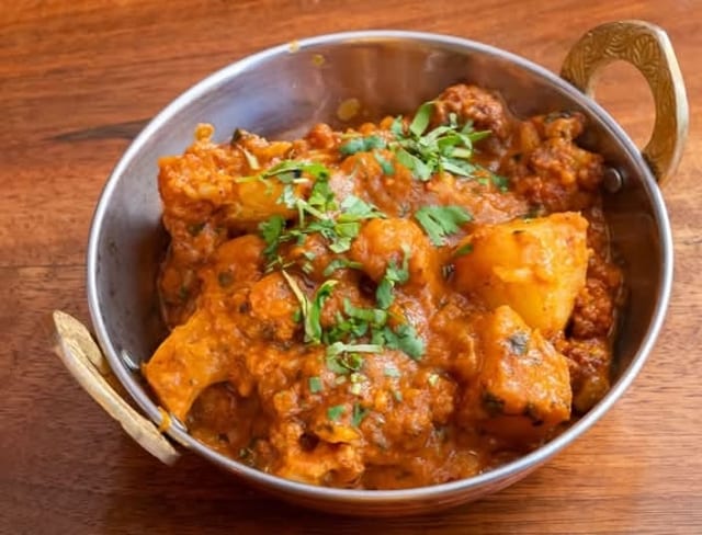 Aloo Gobi Tray.
